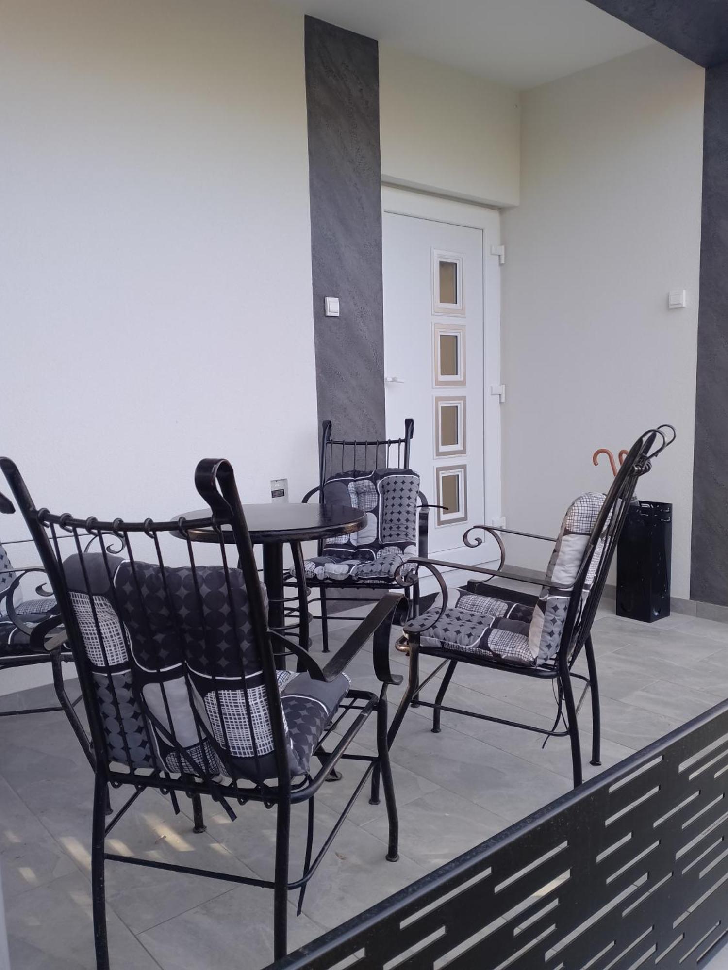 Apartman Dve Lipe Palić Eksteriør billede